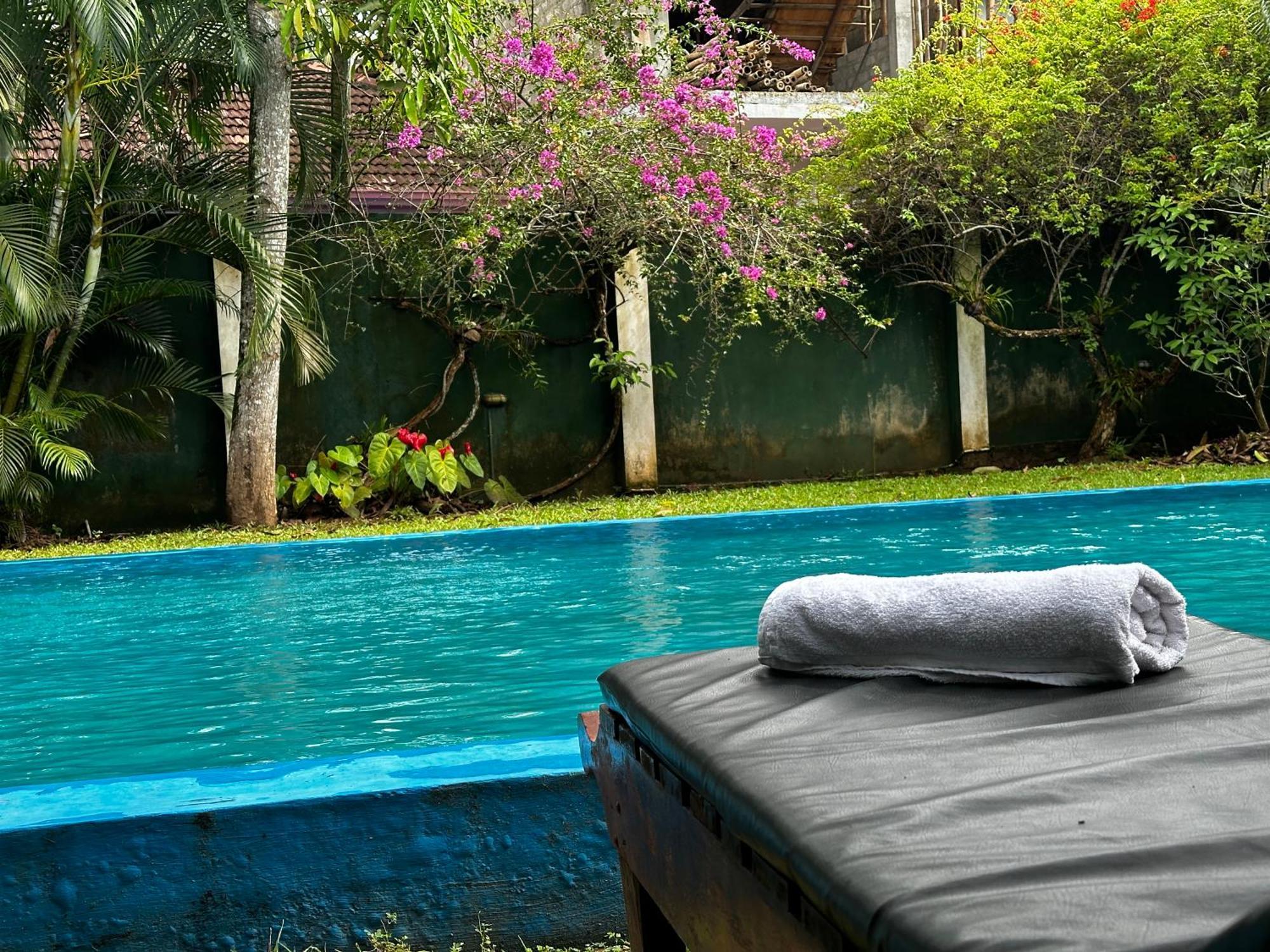 Vidisa Villas Hikkaduwa Exterior foto